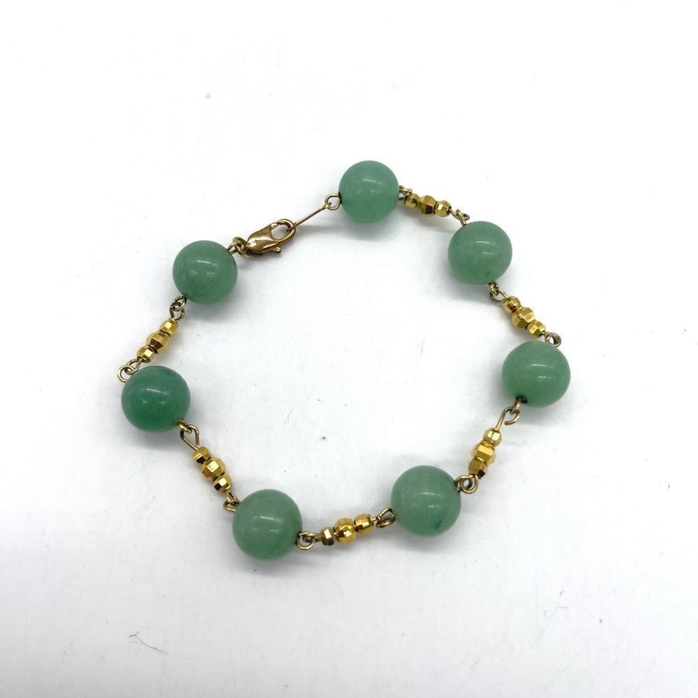 Jade Bracelet with Gold plated chain